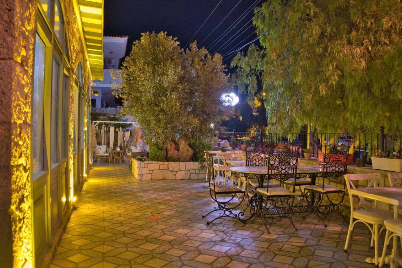 Elda Alacati Boutique Hotel Exteriör bild