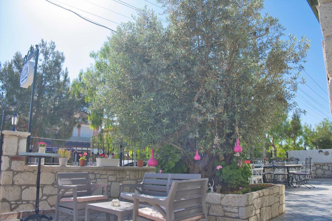 Elda Alacati Boutique Hotel Exteriör bild